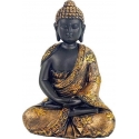 Bouddha de méditation avec une robe d'or